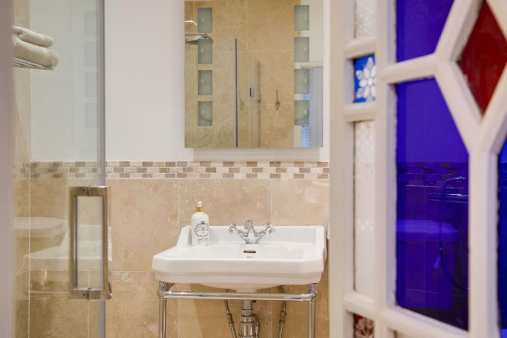 Princes Villa - Large Fully Self Contained Flat, 5 Minutes From The Sea Hastings Luaran gambar